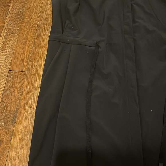 REI Cooperative black hiking dress - Picture 4 of 8